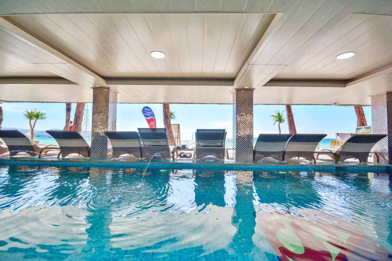 Resort Diamond Water Edge 3*