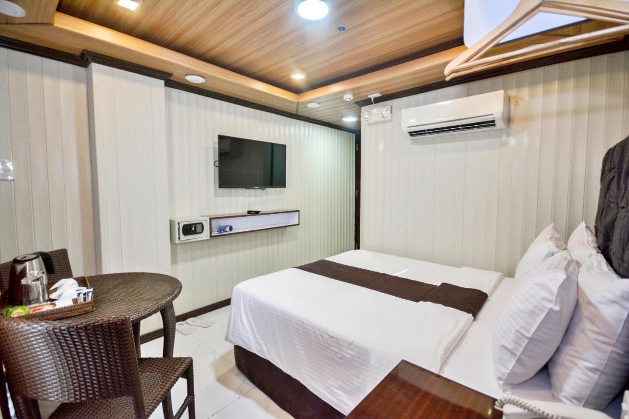 Diamond Water Edge Resort