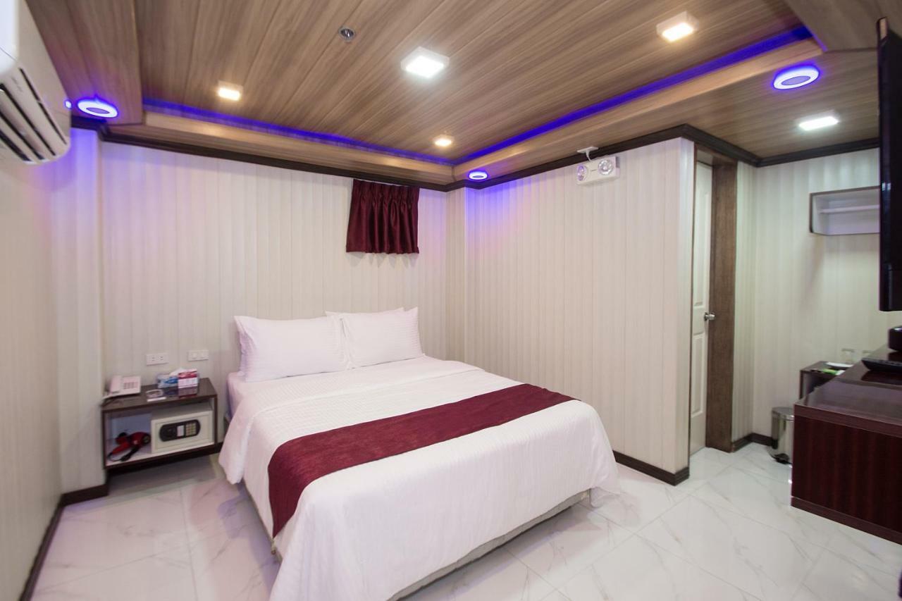 Diamond Water Edge Resort 3*