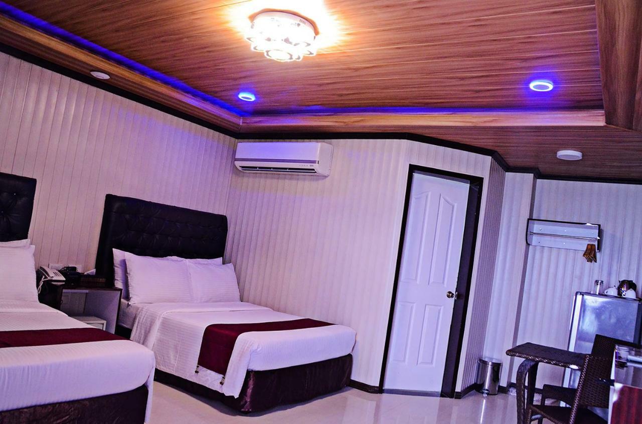 Diamond Water Edge Resort